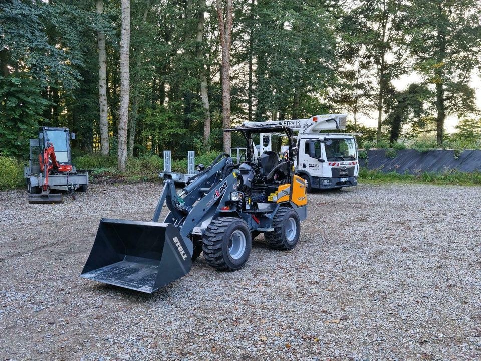 Radlader Hoflader Giant Kramer mieten bei Mietpark Westerstede – 4