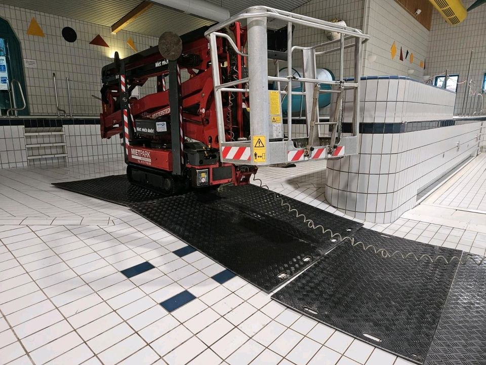 Kunststofffahrbahnplatten mieten bei Mietpark Westerstede – 4