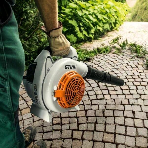 Stihl Laubbläser Laubsauger BG 86 mieten bei Mietpark Edermünde Besse