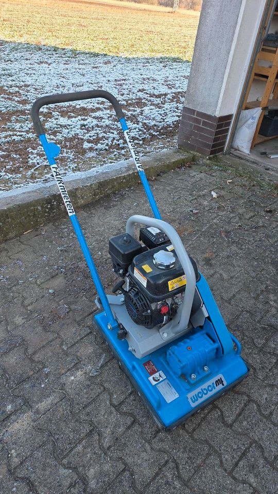 Weber Rollenrütler VPR 450 Plattenrüttler 108 Kg mieten in Edermünde – 4