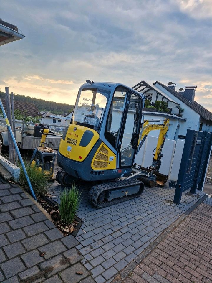 Minibagger 2 t Bagger Wacker Neuson ET 18 mieten in Edermünde