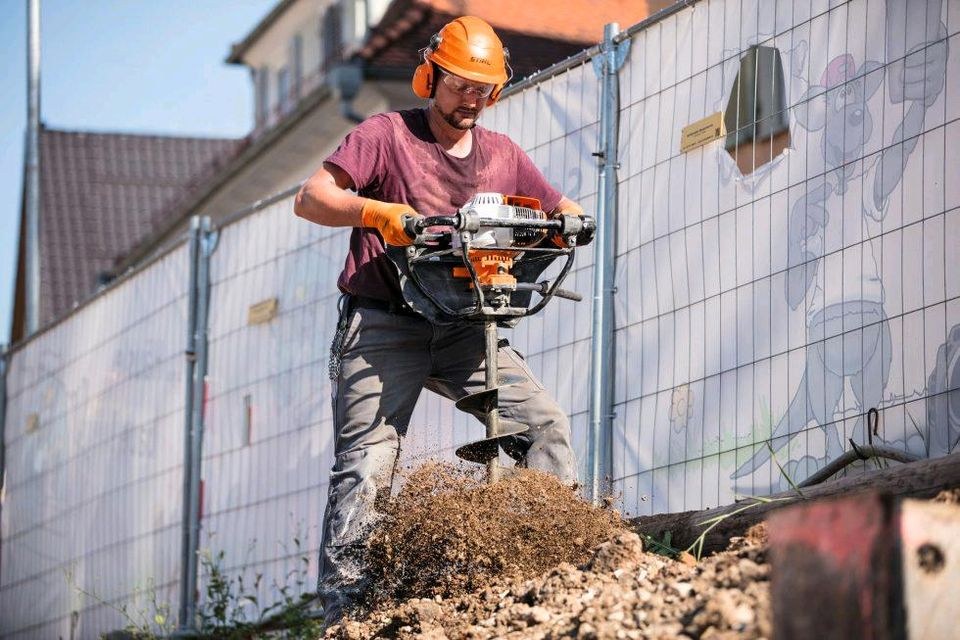 Erdbohrer Erdbohrgerät Stihl BT 131 mieten in Edermünde