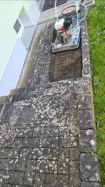 Pflasterreinigungsmaschine Pflasterreinigung mieten in Edermünde – 4