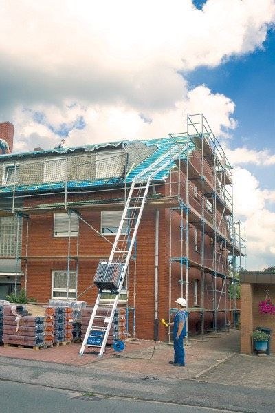 Schrägaufzug Dachdecker Solarlift mieten in Schermbeck