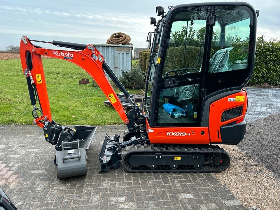 Kubota Kx019 4,Minibagger mieten bei Garten und Landschaftsbau Wengel – 2