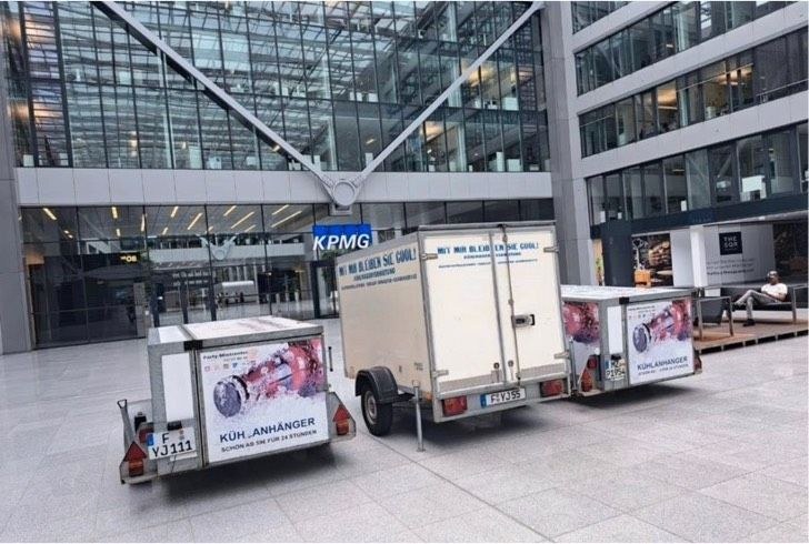 Kühlanhänger Kühlwagen Anhänger mieten bei Mister-Event de – 2