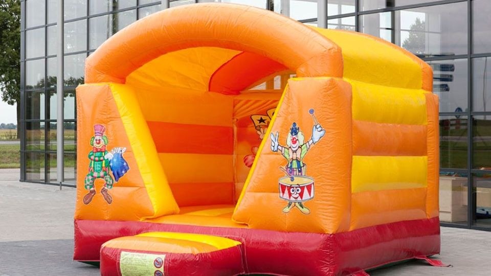 Hüpfburg zirkus Clown Kinder mieten bei Mister-Event de
