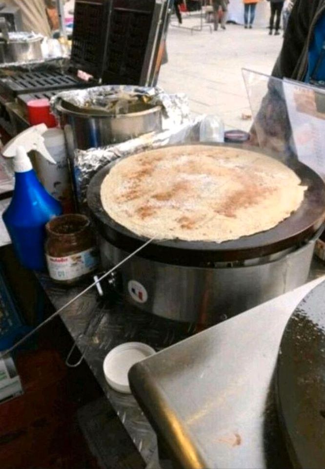 Crêpes Platte Catering mieten in Bad Vilbel – Gastro-Küche auf Zeit