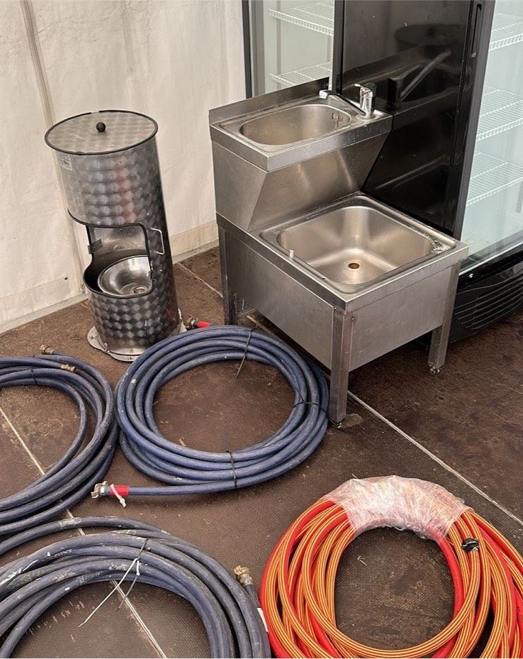 Mobiles Spülbecken Spüle Handwaschbecken mieten bei Mister-Event de
