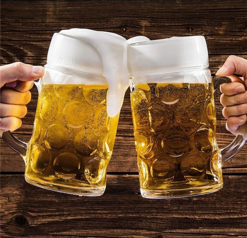 Oktoberfest 1 Liter Bierglas Gläser catering mieten in Bad Vilbel