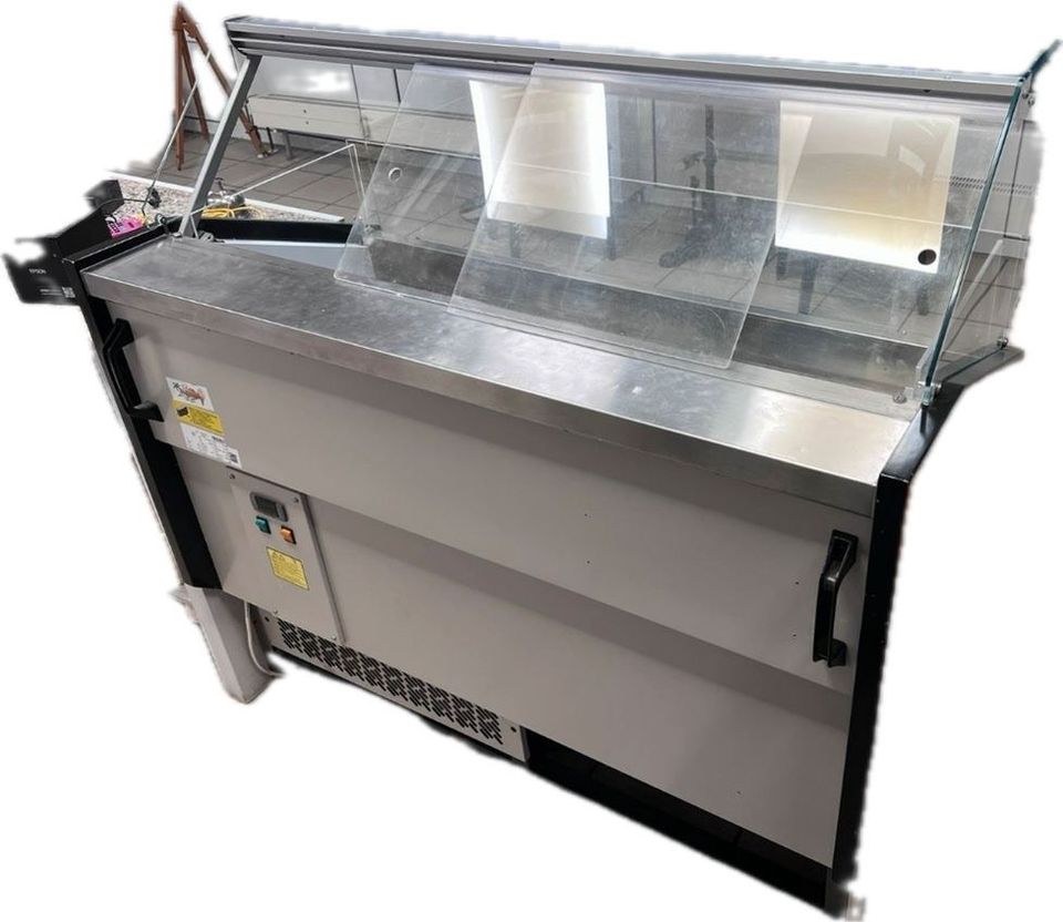 Eisvitrine Eis Kugeleis Kugel Vitrine Wedding mieten in Bad Vilbel – 3