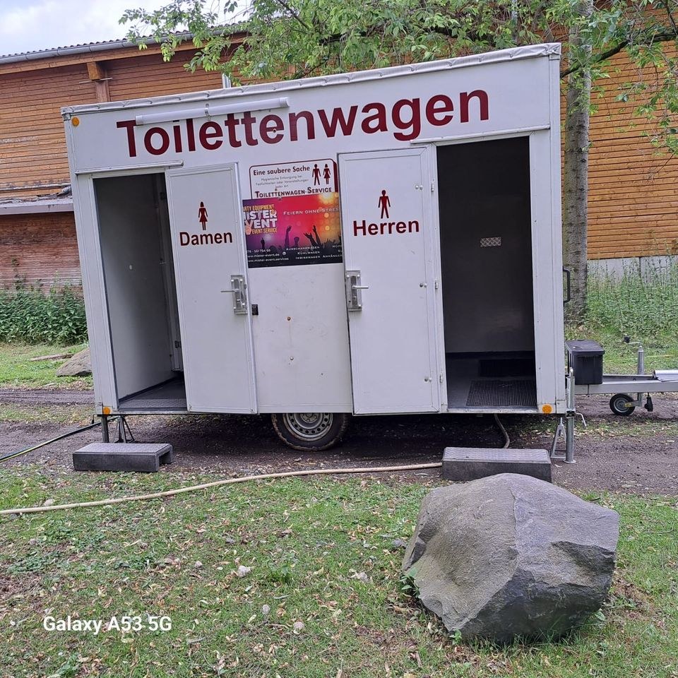 Toilettenwagen Toilette Klo Wc Wagen mieten bei Mister-Event de