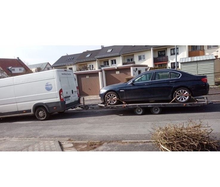 Pkw Transport Anhänger Überführung Trailer mieten bei Mister-Event de
