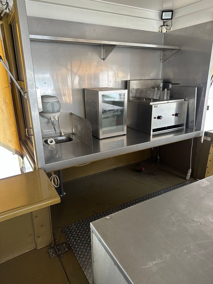 XXL Schwenkgrill Grillwagen Holzkohle Imbiss mieten in Bad Vilbel – 3