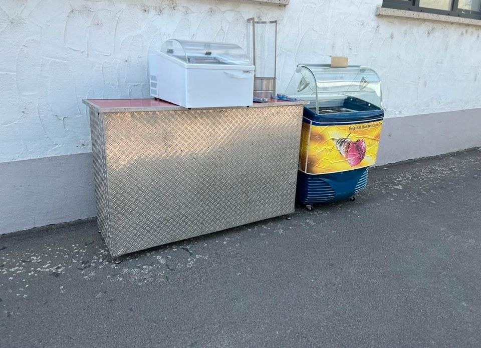 Eisvitrine Kugel Eis Truhe Veranstaltung mieten bei Mister-Event de – 2