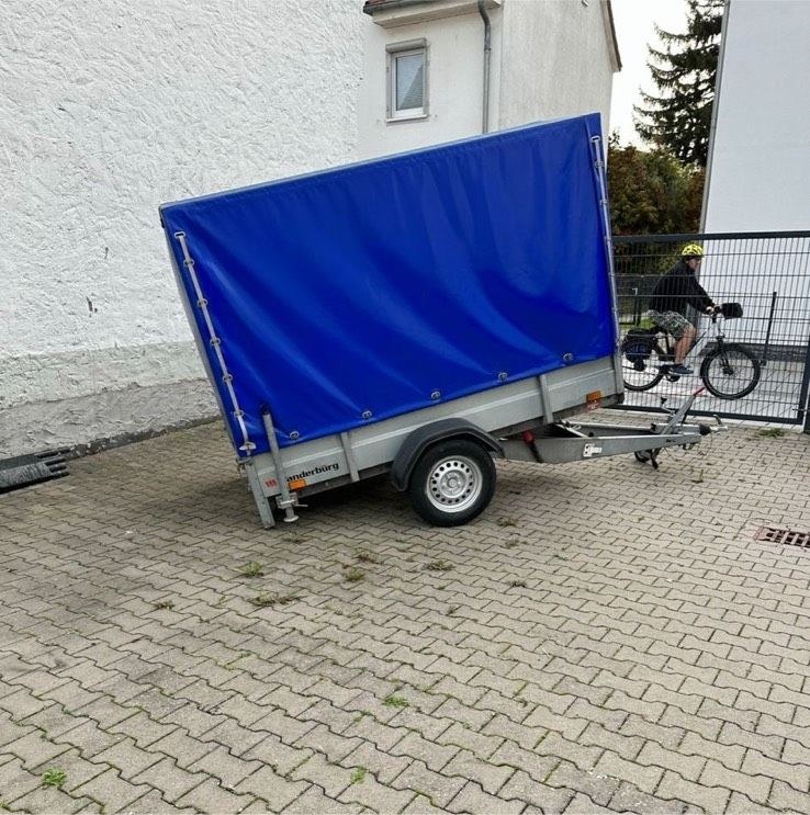 Kipper Anhänger Pkw Umzug Transport mieten bei Mister-Event de