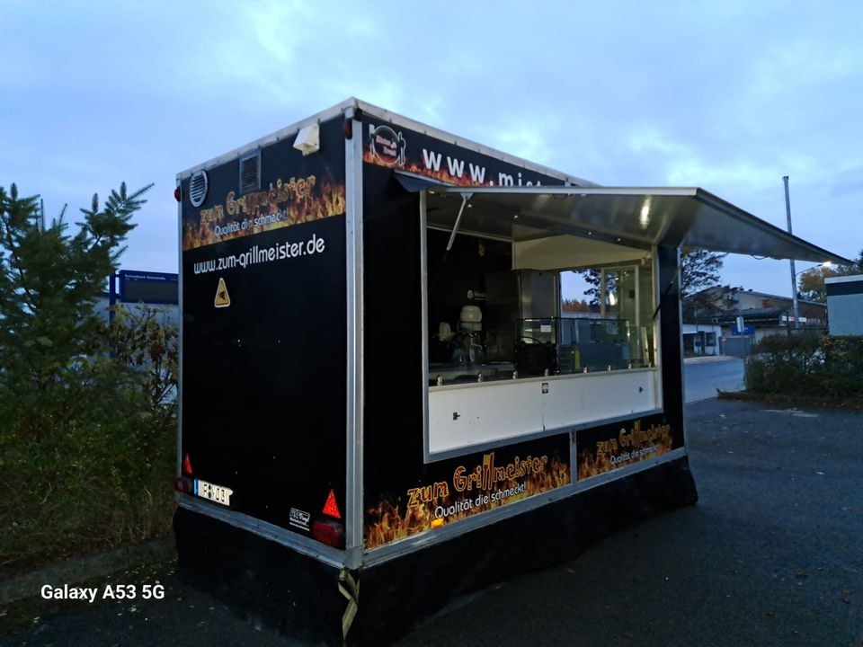 Imbissanhänger Imbiss Imbisswagen Burger Döner mieten in Bad Vilbel