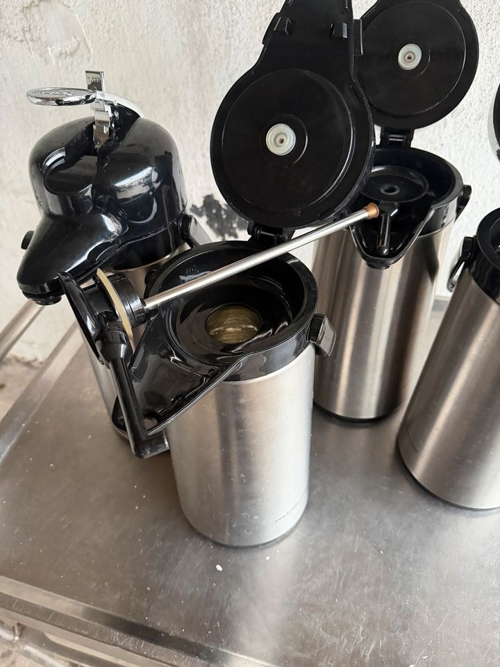 Airport Kanne Pumpkanne kaffee mieten in Bad Vilbel – für alle Gäste – 2