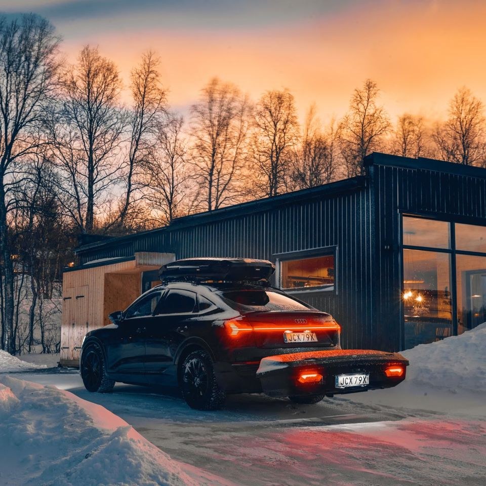 Thule Arcos Heckbox XL Anhängerkupplung Skibox mieten bei MMP-Rent – 2