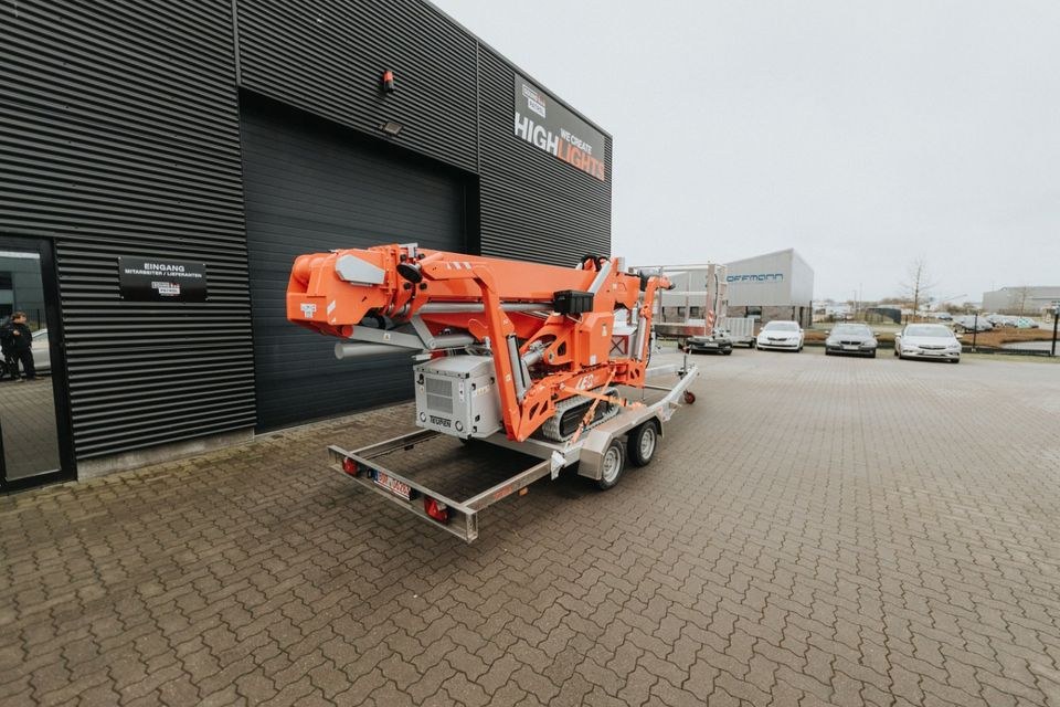 23m Teupen LEO23GT Raupenbühne mieten bei Motus Rental – 4
