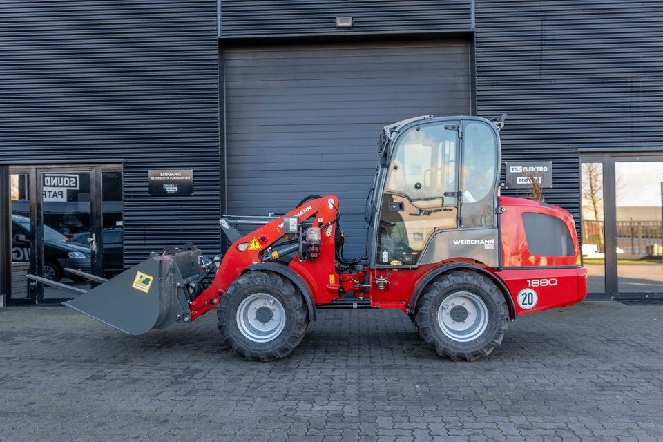 Weidemann 1880 Radlader mieten bei Motus Rental
