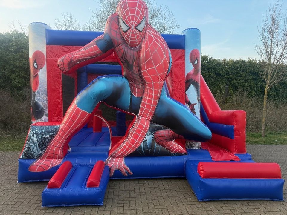 Spiderman Hüpfburg mieten in Dormagen – Hüpfspaß für jede Feier