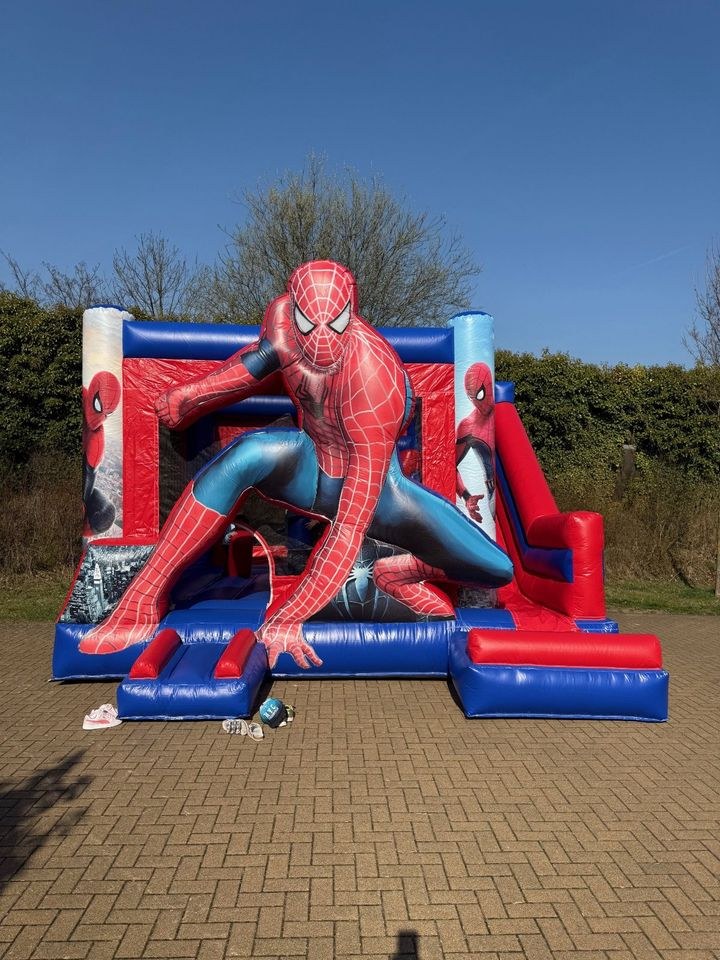 Spiderman Hüpfburg mieten in Dormagen – Hüpfspaß für jede Feier – 4