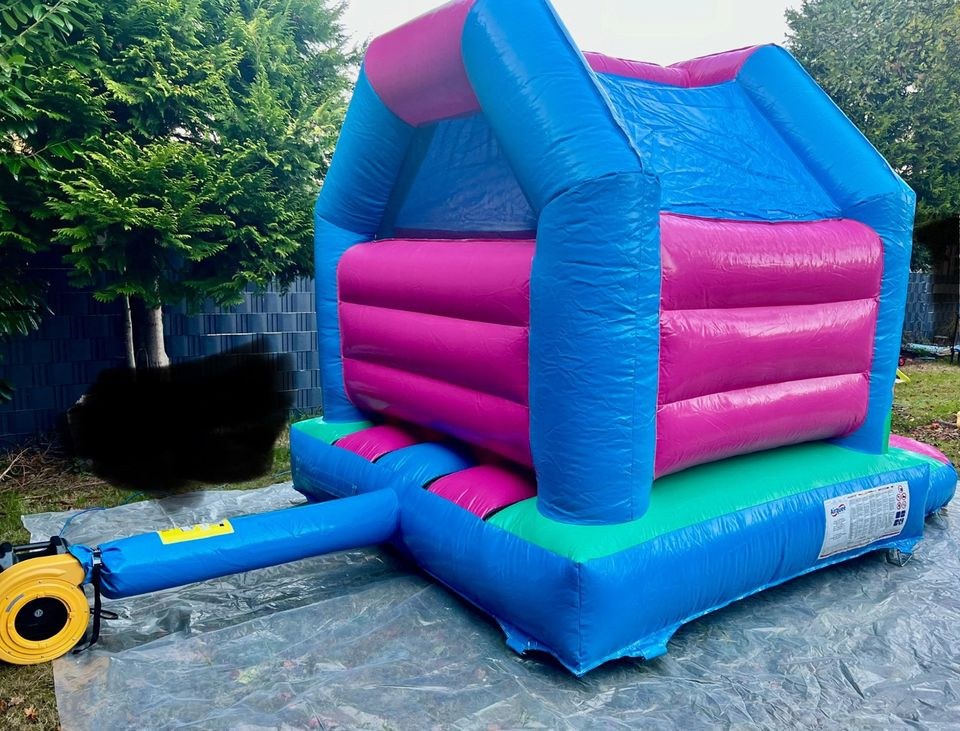 Hüpfburg Peppa Pig Einhorn Rutsche mieten bei MTK-Rent – 4