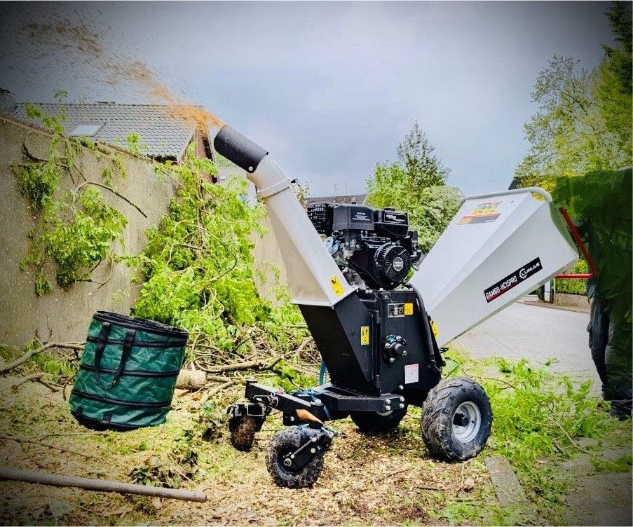 Häcksler Max Ø 15 cm 80 breit Benzin mieten bei MTK-Rent – 2