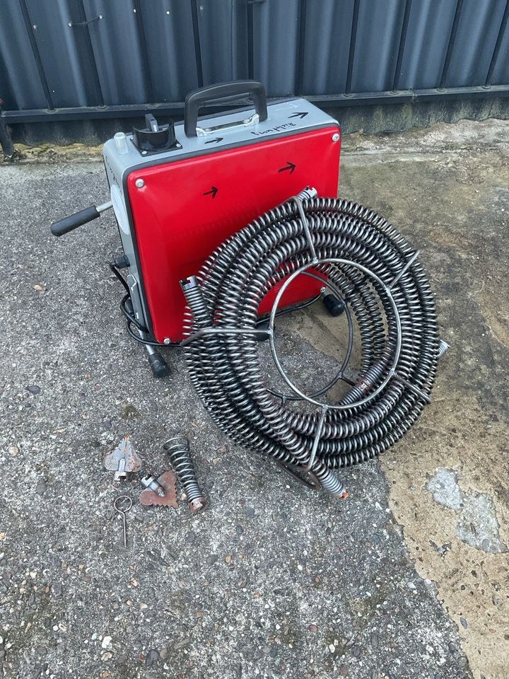 Set Rohrreinigungsgerät Kanalkamera Sauger mieten bei MTK-Rent – 3