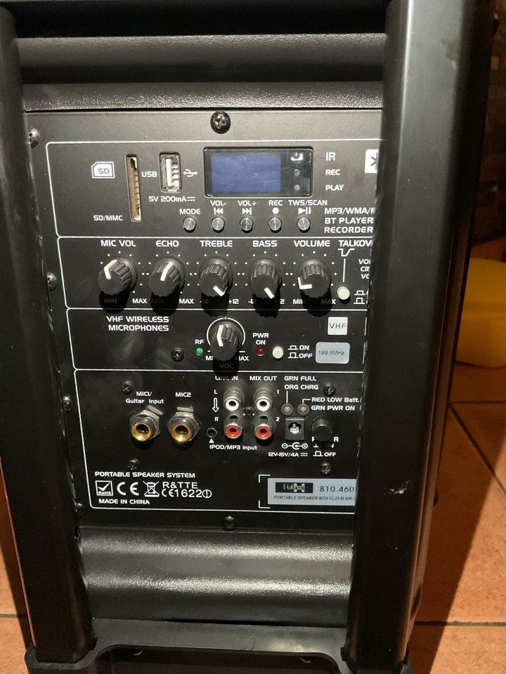 Soundanlage m Mikrofon Discolicht Nebelmaschine mieten bei MTK-Rent – 2
