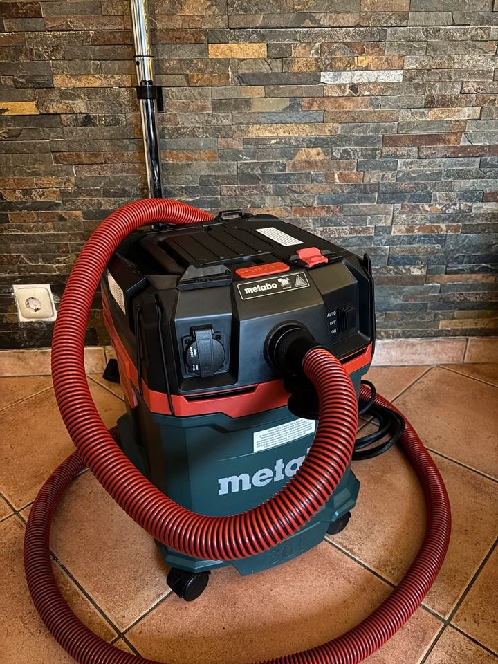 Absauganlage Staubsauger Klasse H mieten bei MTK-Rent – 2