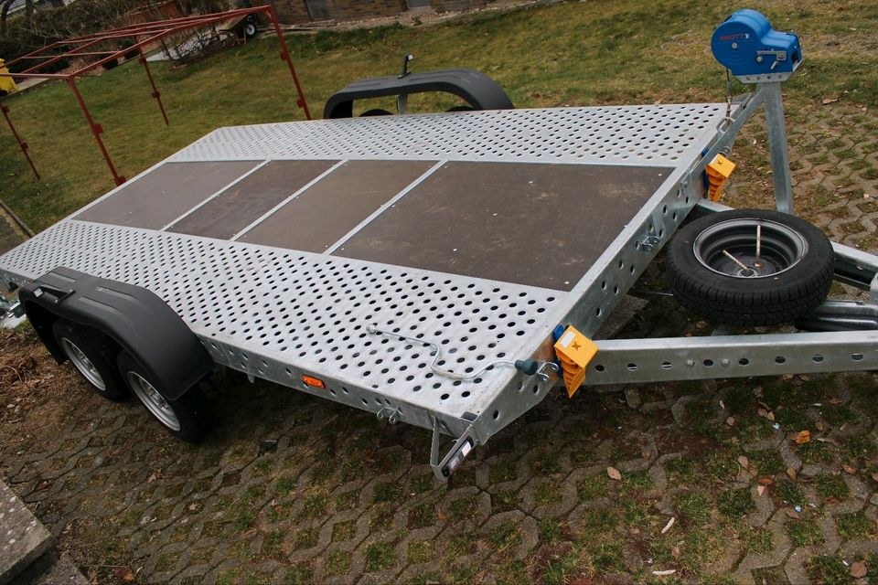 Plattformanhänger Autotransporter Tieflader mieten – 2