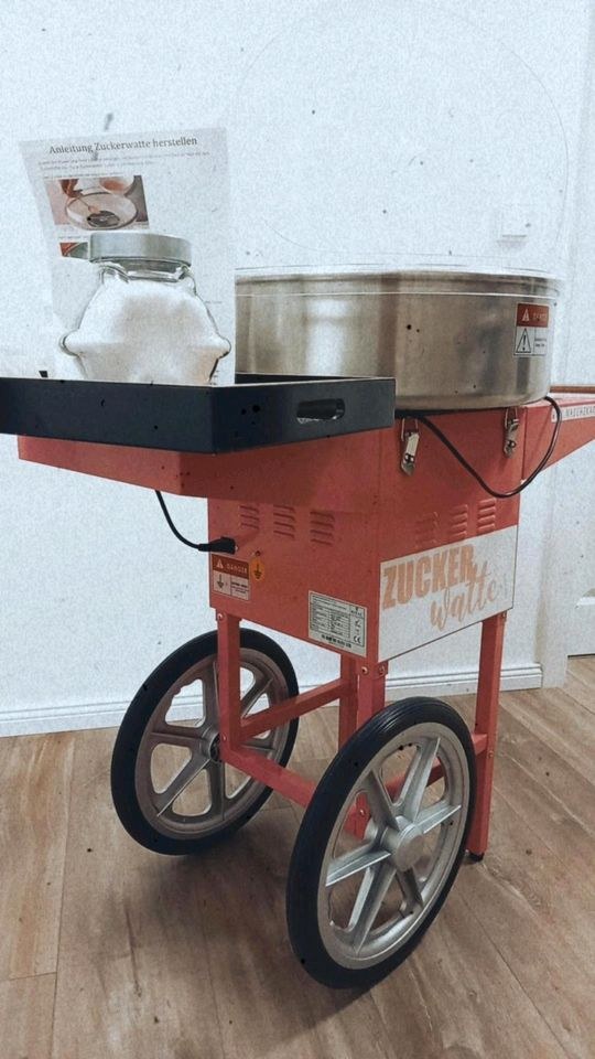 Zuckerwattemaschine mieten bei Candybar & Dekoverleih – 2