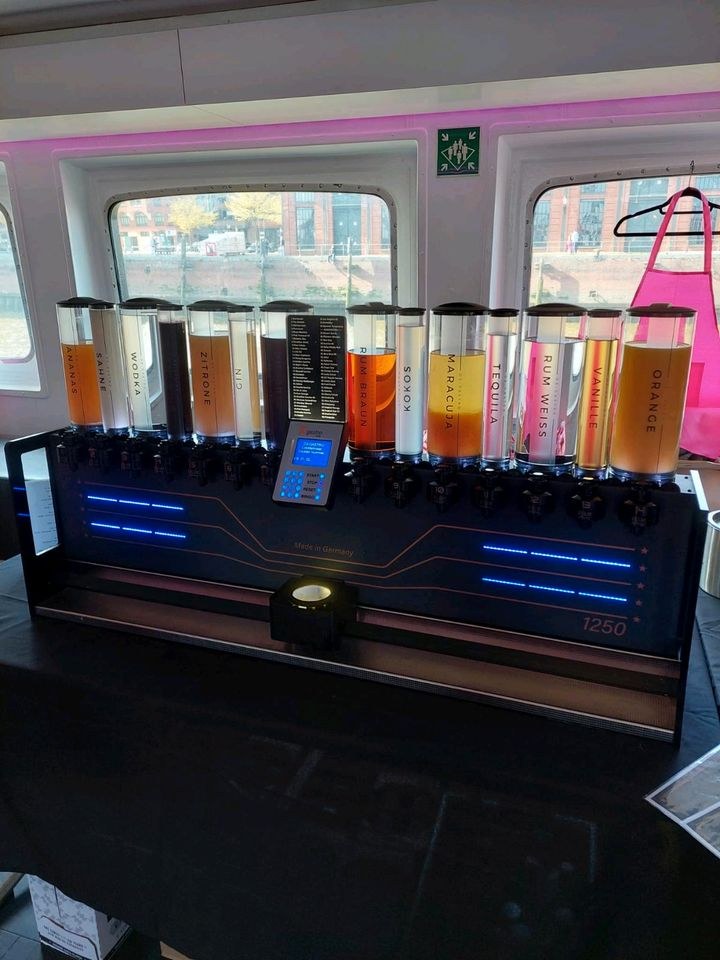 Cocktailmaschine Cocktailautomat mieten bei Candybar & Dekoverleih – 2