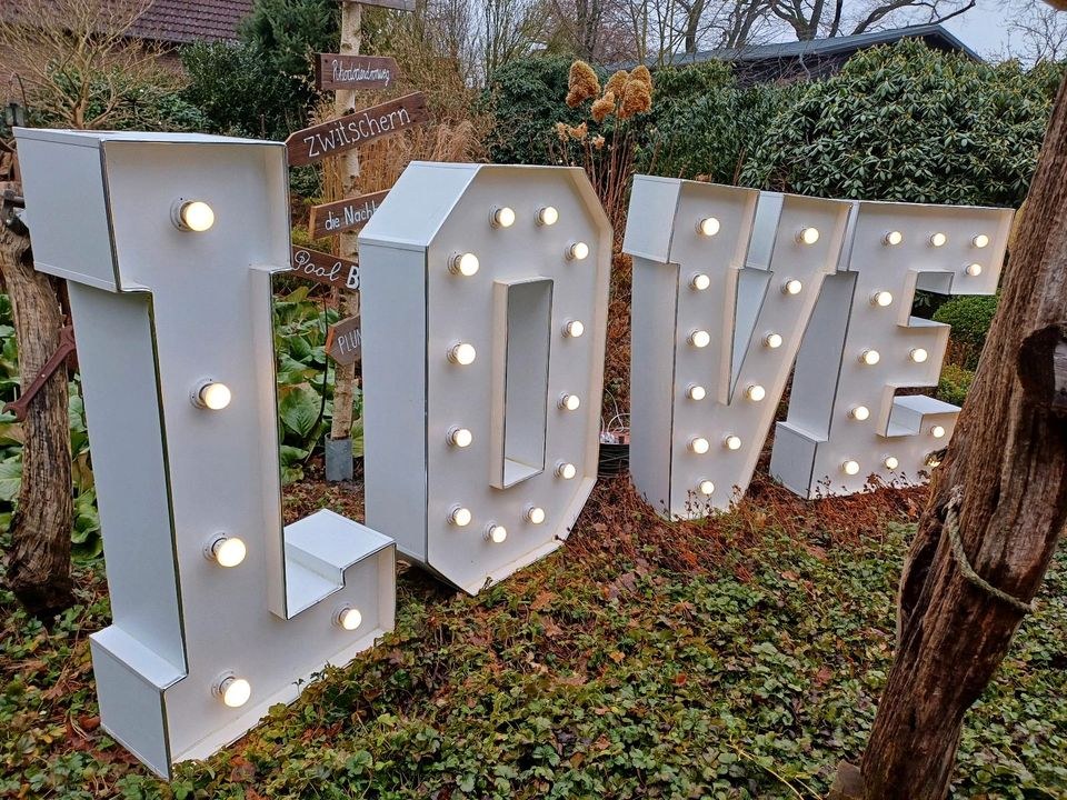 Love Buchstaben XXL mieten in Stelle – für die Hochzeit – 4