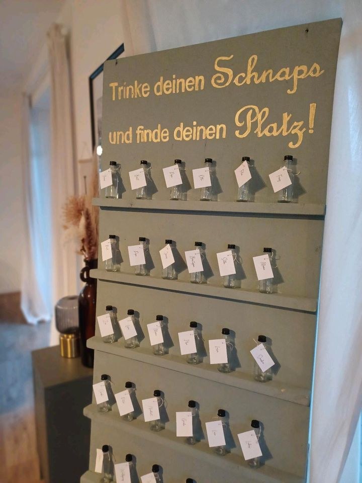 Tischplan Tischordnung Schnapswand mieten bei Candybar & Dekoverleih