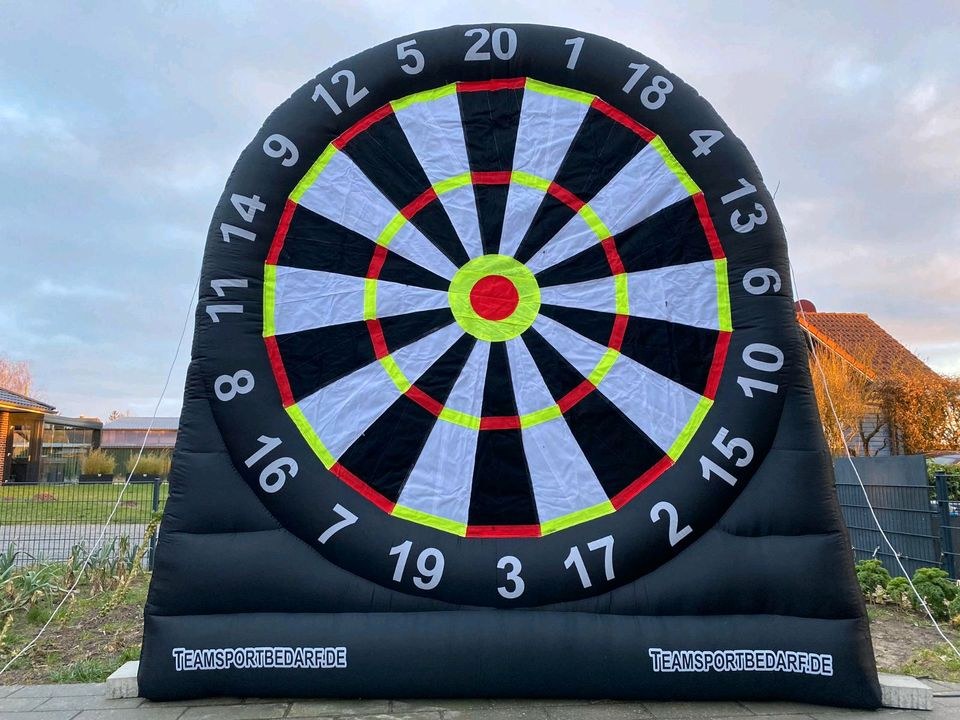 Fußball Dartscheibe XL Kindergeburtstag mieten in Stelle