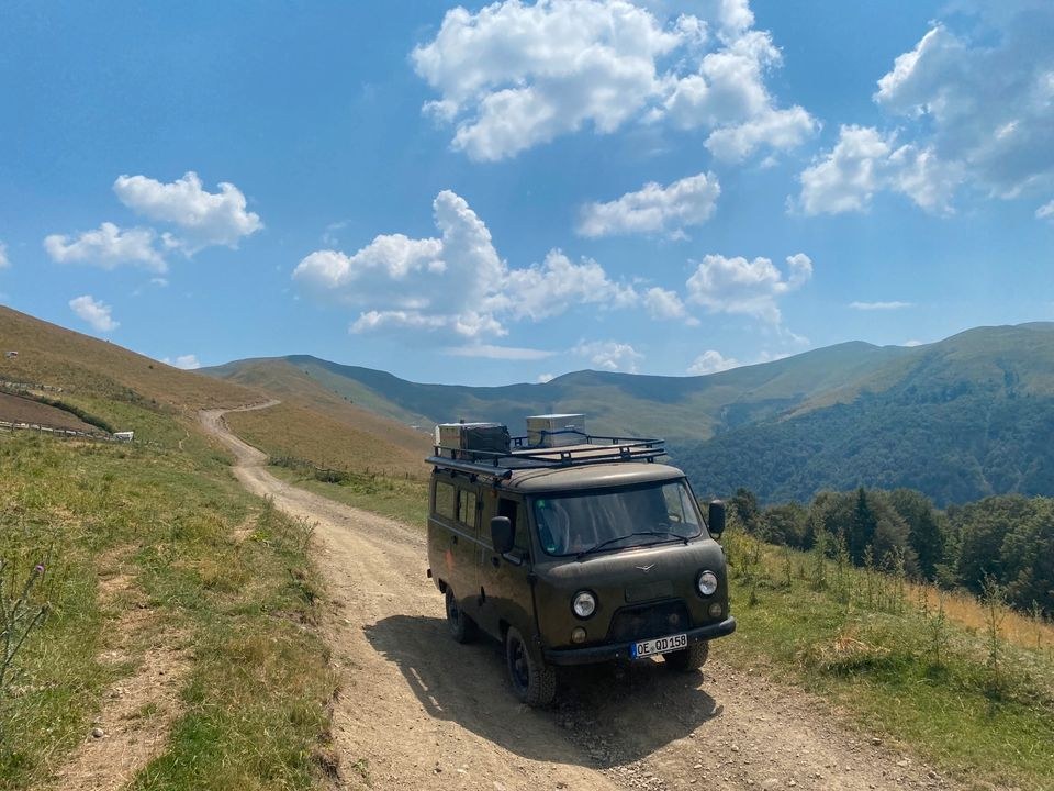UAZ Buchanka Allrad mieten bei Offroad-Camper – für den Roadtrip – 4