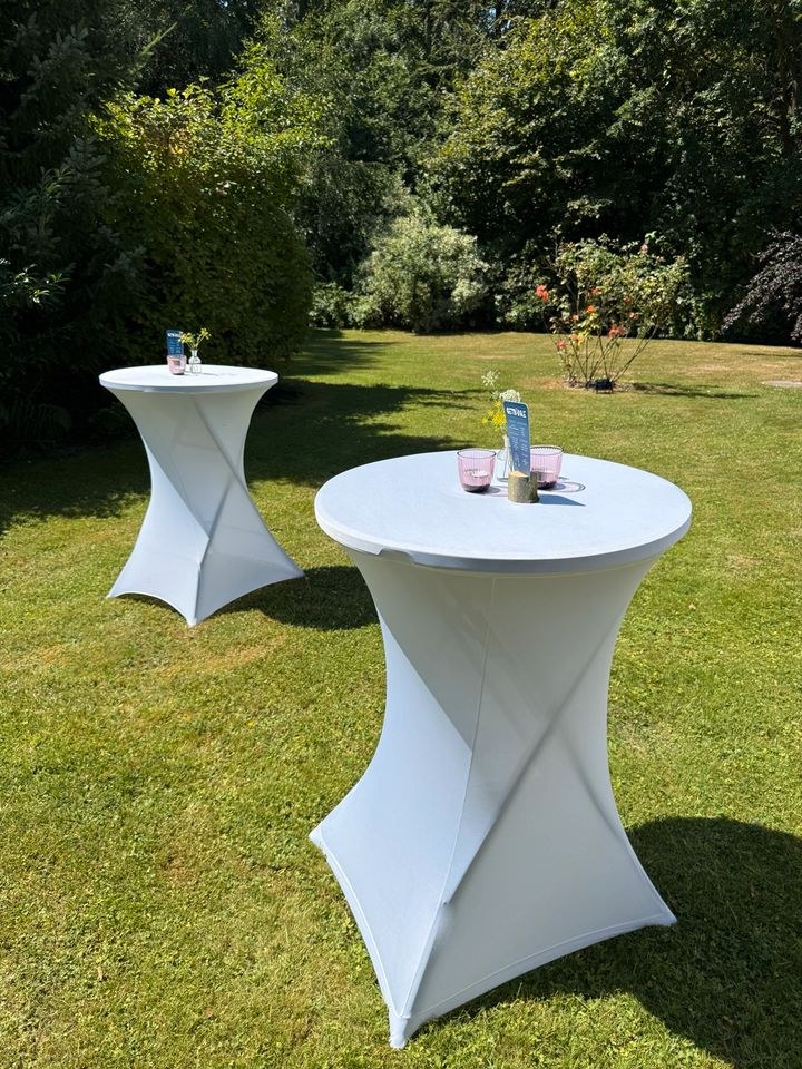 Stehtische Hussen mieten bei ONE MOMENT EVENT – für Empfang & Party – 2