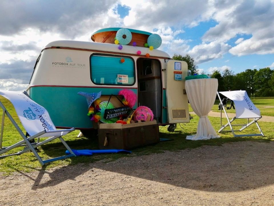 FOTOBOX CARAVAN mieten bei Onesound – das Highlight auf jeder Feier – 3