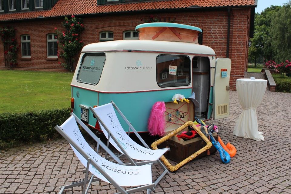 FOTOBOX CARAVAN mieten bei Onesound – das Highlight auf jeder Feier – 4