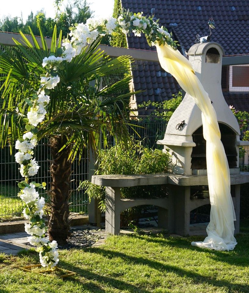 Traubogen Dekobogen Jubiläum Deko mieten in Bietigheim-Bissingen – 4