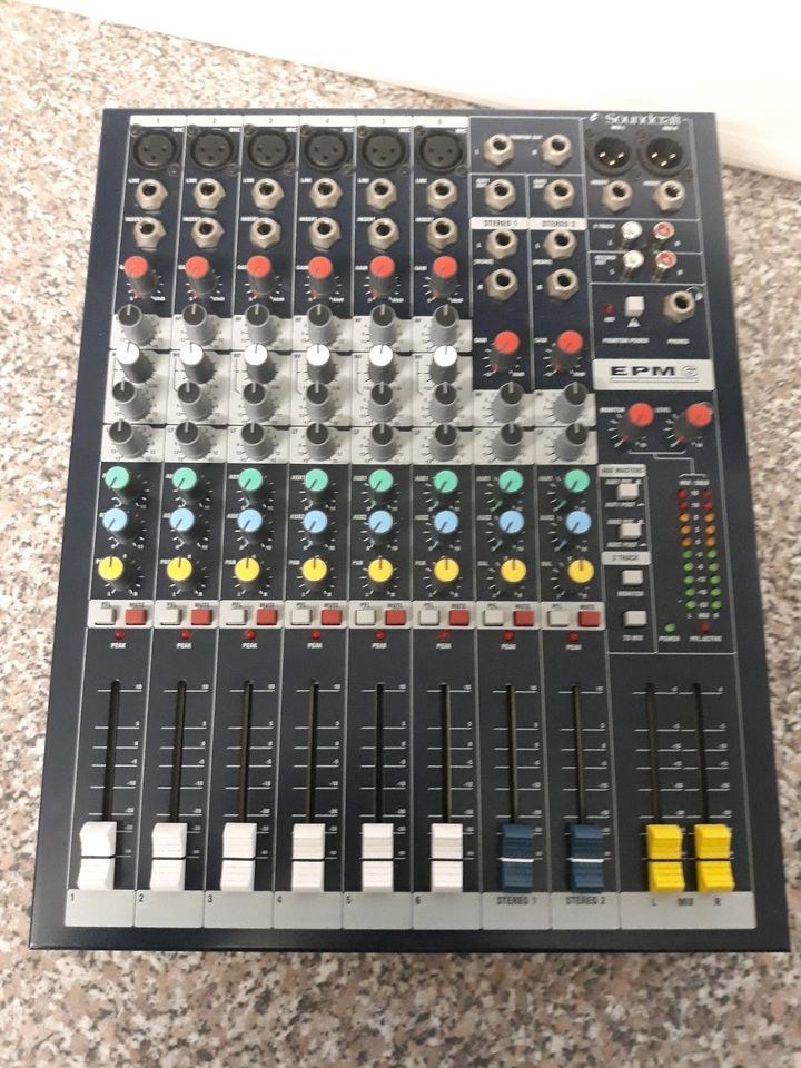 Mischpult Soundcraft EPM 6 Kanal mieten in Bietigheim-Bissingen