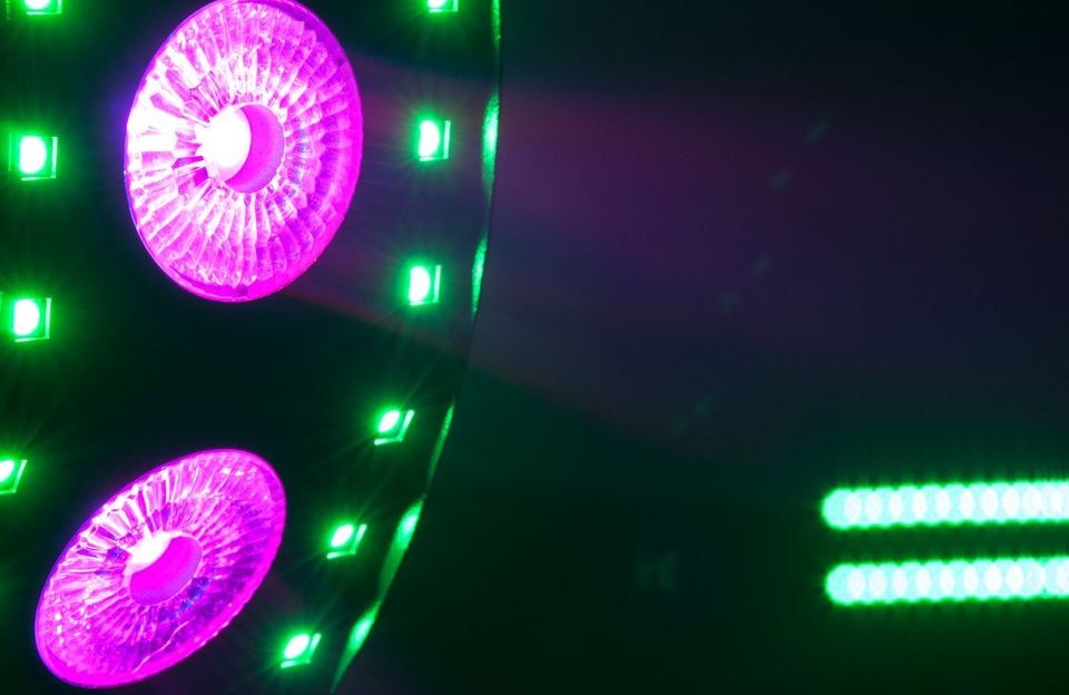 Lichteffekt SCY lite N Disco DJ mieten in Bietigheim-Bissingen