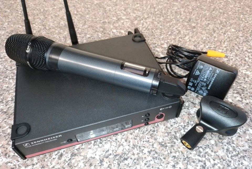 Funkmikrofon Sennheiser EW 100 G3 Moderation mieten