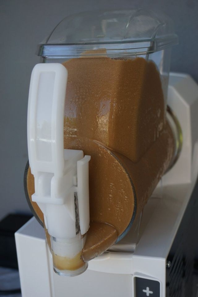 Frozen Cuppuccino Slush Maschine N Fest mieten in Bietigheim-Bissingen – 2