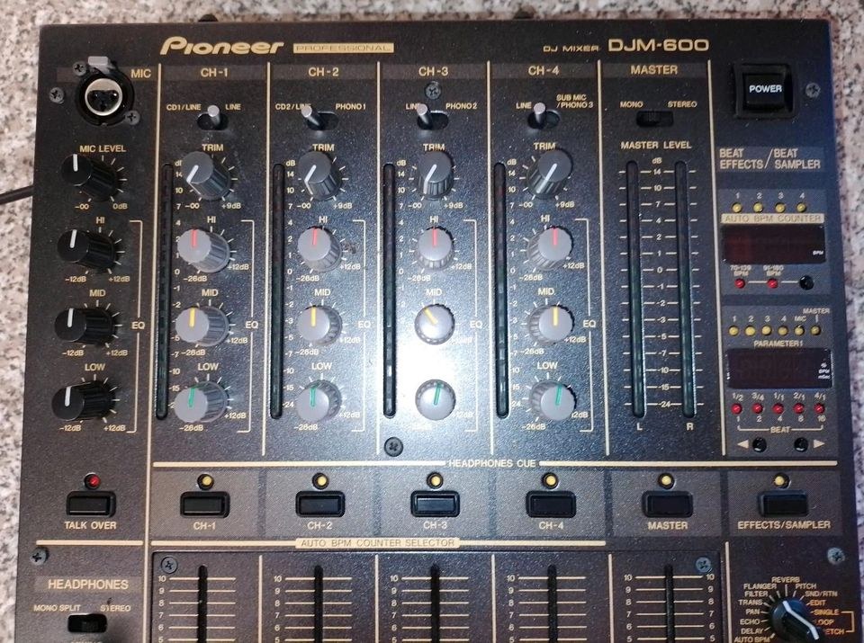 DJ Mischpult Pioneer DJM 600 mieten in Bietigheim-Bissingen – 3