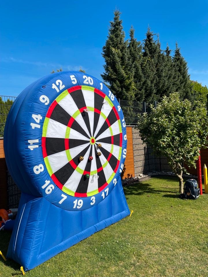 Klett Dart Scheibe XL Sportmodul Hüpfburg mieten bei Party DJ Fabrik" – 2