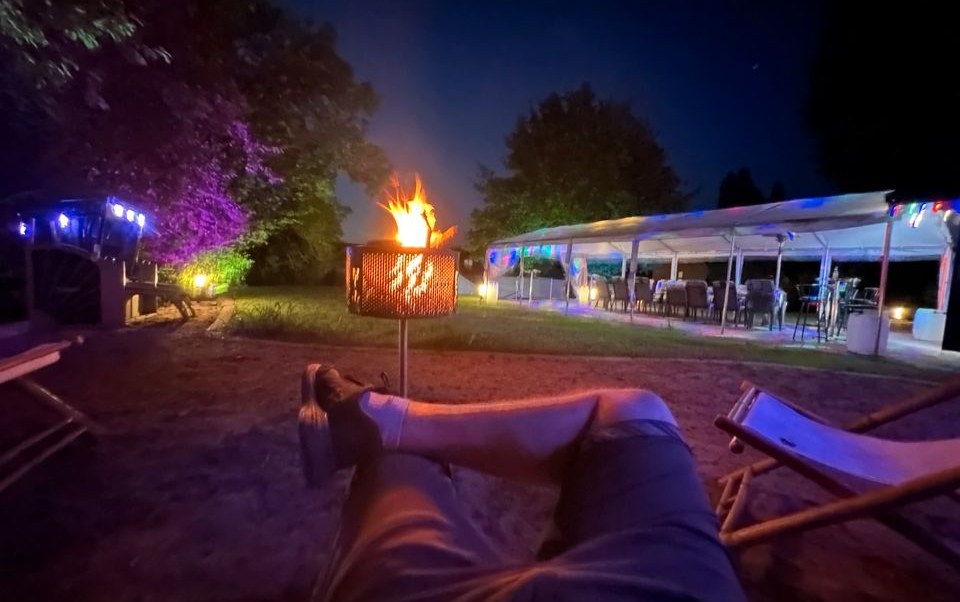 Grillhütte Partyhütte+ Sauna+ Hot Tub Nutzung mieten – 2